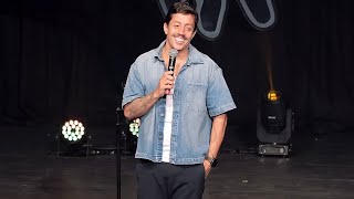 RENATO ALBANI - O BRÁS É UMA LOUCURA ACONTECE CADA COISA NA TUA FRENTE!