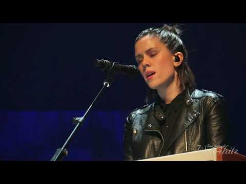 2/20 Tegan & Sara - Relief Next to Me @ Queen Elizabeth Theatre, Vancouver, BC 10/28/17