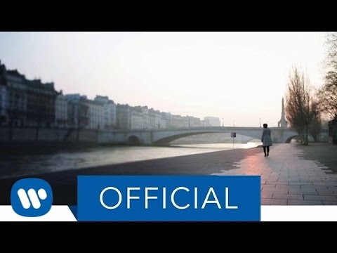 ZAZ - Sous le ciel de Paris feat. Pablo Alborán (Official Video)