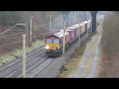 66121+084'nb Seaforth/Mossend intermodel Charnock Richard 6'2'24
