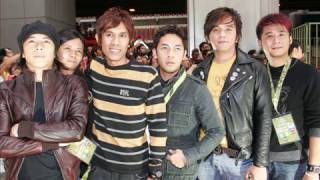 Download lagu PETERPAN/NOAH - DILEMA BESAR (Live) mp3