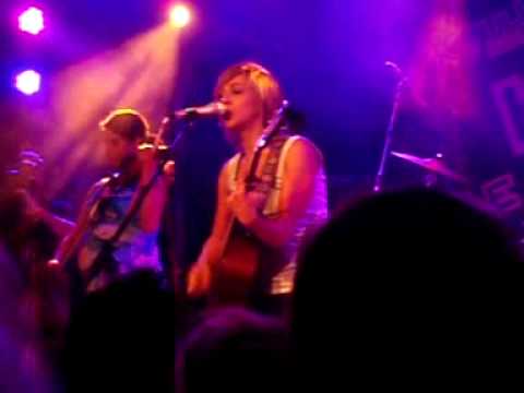 Aneta Langerová - Stačilo říct (Koule.cz)