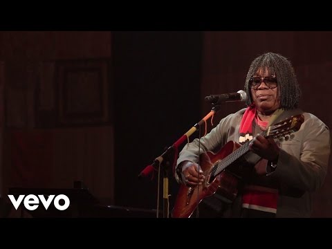 Milton Nascimento - Nos Bailes Da Vida