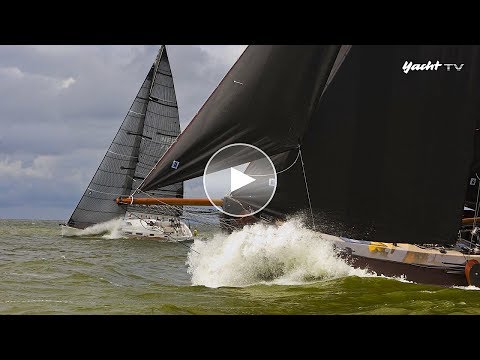 Flat-bottomed boat versus X-Yacht – an impossible race