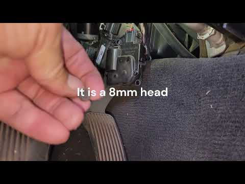 2006 Chrysler 300C Blend Door Actuator Replacement