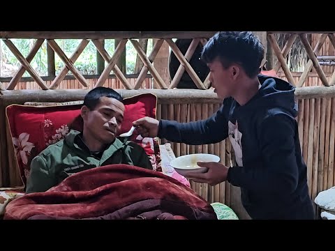 The Declining Health of Grandfather: Pao's Search for a Day Job and Medical Assistance | Sung A pao