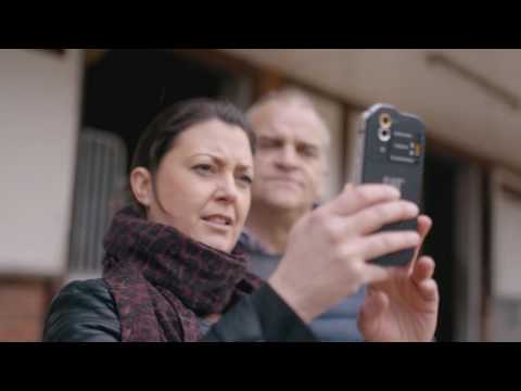 CAT Phone UK The Horse Trainer 60s