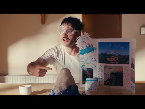 James Marriott - Pillow Fight (Official Visualiser)