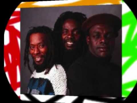 Carefree Girl lyrics