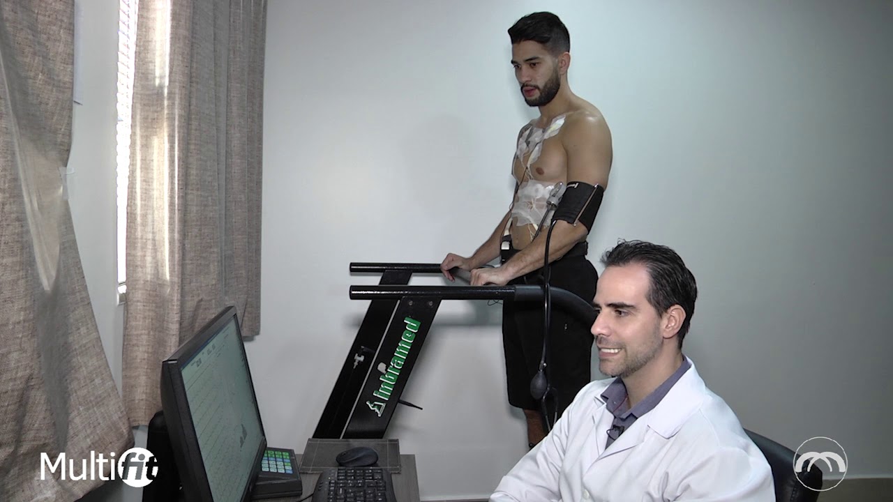 MultiFit: Fernando Mitamura passa pelo teste ergométrico, sob supervisão de Renato Franco
