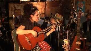 Kirsty Almeida - 'Butterflies' (Live at Favela Chic)