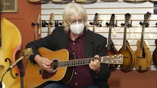 Video thumbnail for 2006 Martin D-41 Special by Greg Boyd's House of Fine Instruments