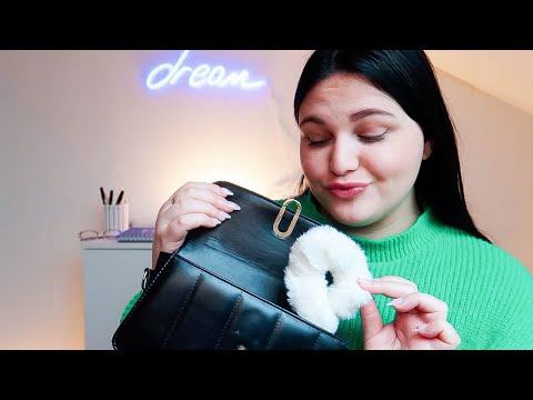 ASMR POV : la peste de la classe fouille dans ton sac
