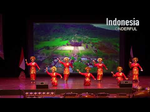 #taripiring #taripiringsumatera #barat TARI PIRING dari Sumatra Barat di Brunei Darussalam