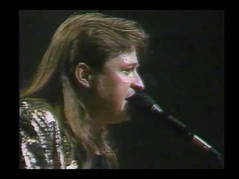 FANDANGO USA  AY  AMOR