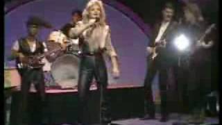 Bonnie Tyler - Going Through the Motions Live (early 80&#39;s)