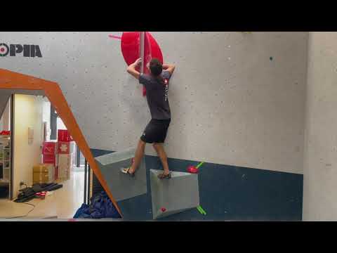 Qualifications U16 F B03