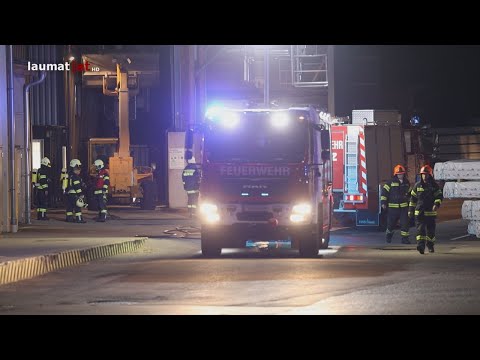 Brand bei einem Holzverarbeitungsbetrieb in Gschwandt