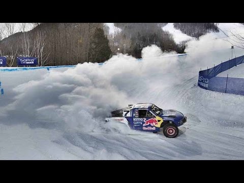 Racing 900hp Pro-4 Trucks in Freezing Conditions