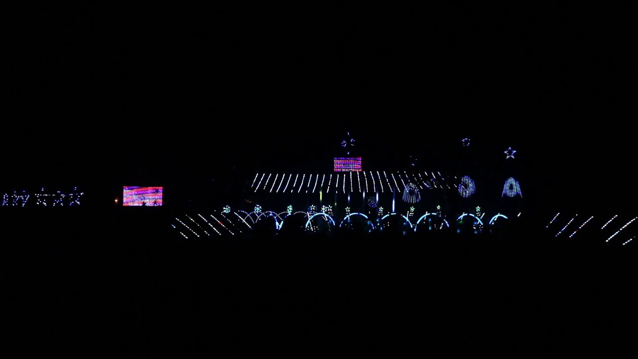 2018 Baby Shark - Redding Lights - Winners of ABC's The Great Christmas Light Fight