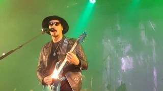 IKV. Hombre libre en vivo. Tandil