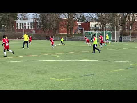 Tjejerna är med Sickla P-07