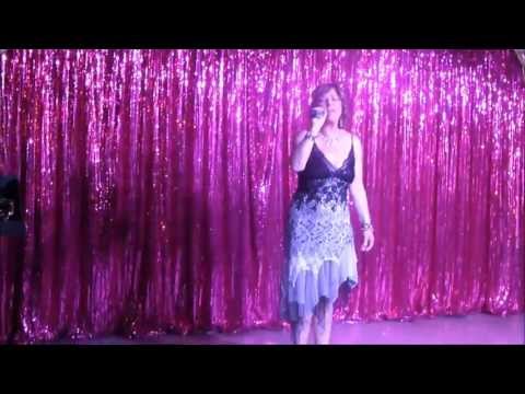 Nikki French - Don't Play That Song Again (Live!)