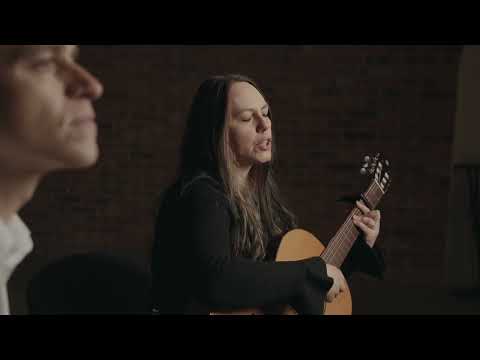 Rozpięty na ramionach - Agnieszka Ostrowska & DZIUK