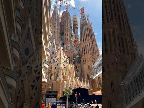 The largest unfinished church in the world - Sagrada Familia #church #sagradafamília #barcelona