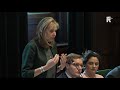 Wethouder Bokhove verdedigt zich in debat over de dood van kwetsbare kinderen