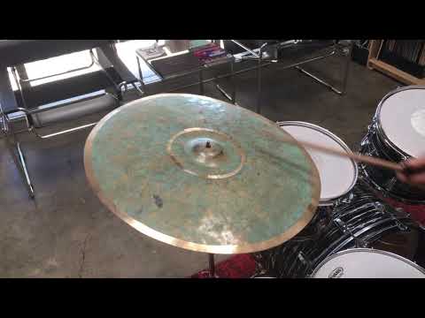 Byrne 22" Patina Series Ride (2232g)
