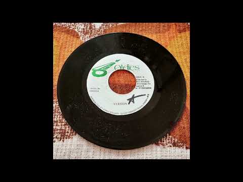 UU Madoo - Teenager In Love (Version)