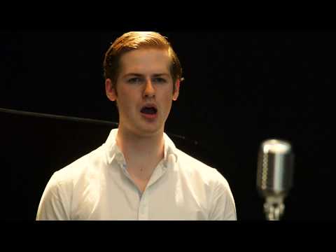 Je ne regrette rien Cover - Robert May