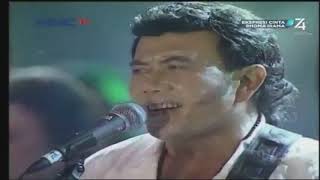 Download lagu RHOMA IRAMA FULL KONSER TAHUN BARU 2006 TPI mp3