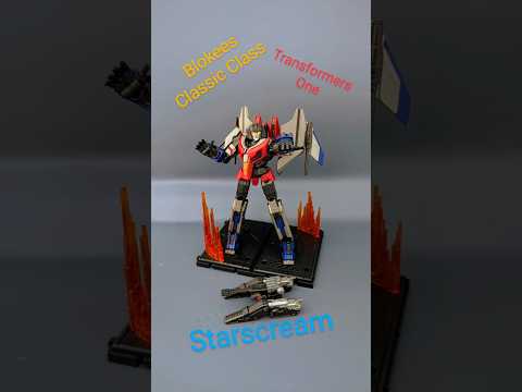 3 Minute Reviews #Blokees #transformers #classicclass #decepticons #starscream #transformersone