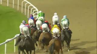 Download the video "19:00 Wolverhampton 04-10-25"