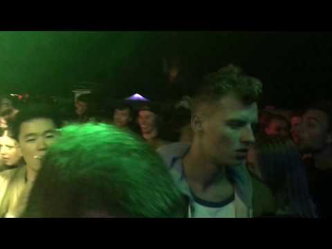 AlleTanzen im Freibad / Intothewoods - Kuba & Fry