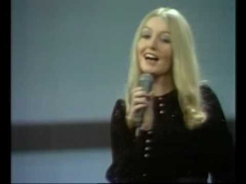 Mary Hopkin ~ Knock Knock Who's There  1970