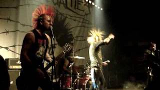 THE CASUALTIES - SOCIAL OUTCAST - Gdynia, Poland 14.01.07