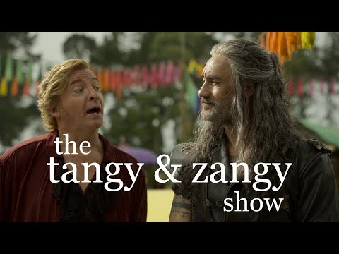 stede and ed being silly goofs together | our flag means death