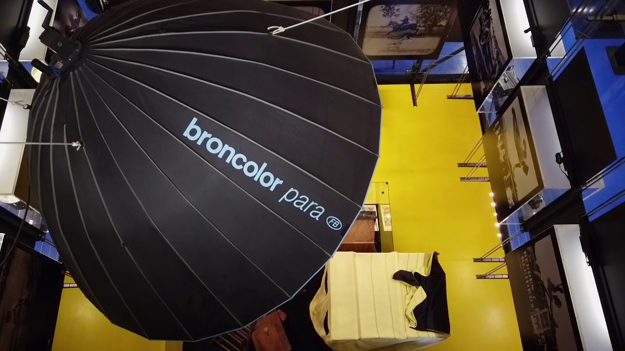 Discover the highlights of the Swiss Camera Museum.