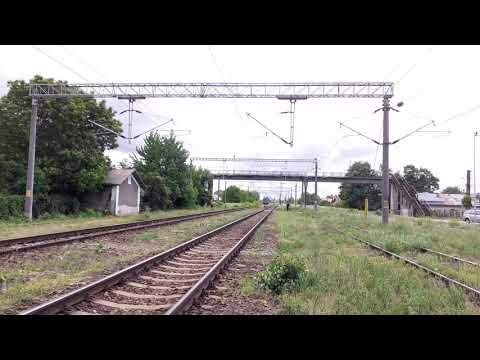 Trenul IR 380-1 Bucuresti Nord GR.A-Suceava Nord soseste in gara Dolhasca