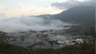 preview picture of video '元陽・多依樹の棚田　Rice Fields Duoyishu Yuanyang China'