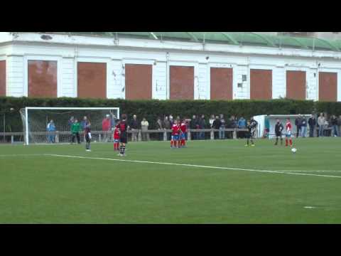 Loyola Indautxu - Deusto Gol de falta de Peio