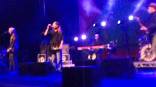 The Levellers: Intro  / we are all gunmen. St. Albans Alban arena.