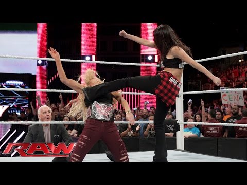 Charlotte makes things even more personal with Brie Bella: Raw, February 15, 2016