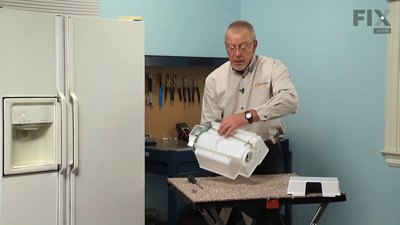 Replacing the Ice Bucket