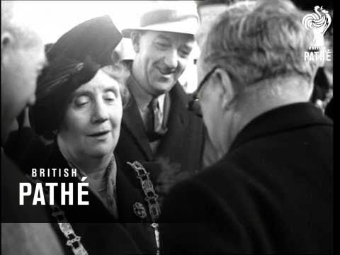 Double-Decker Train  (1949)