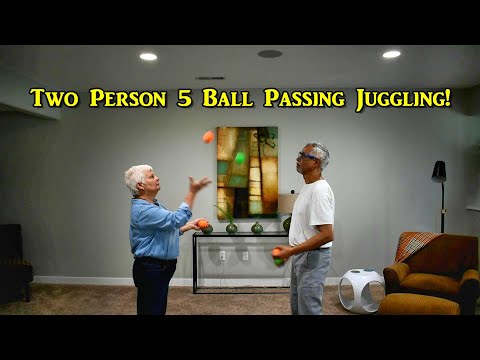 Two Person 5 Ball Passing Juggling