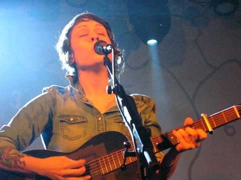 23/23 Tegan & Sara - So Cute Tegan Almost Died + CIO @ Manchester Academy, England 11/14/09